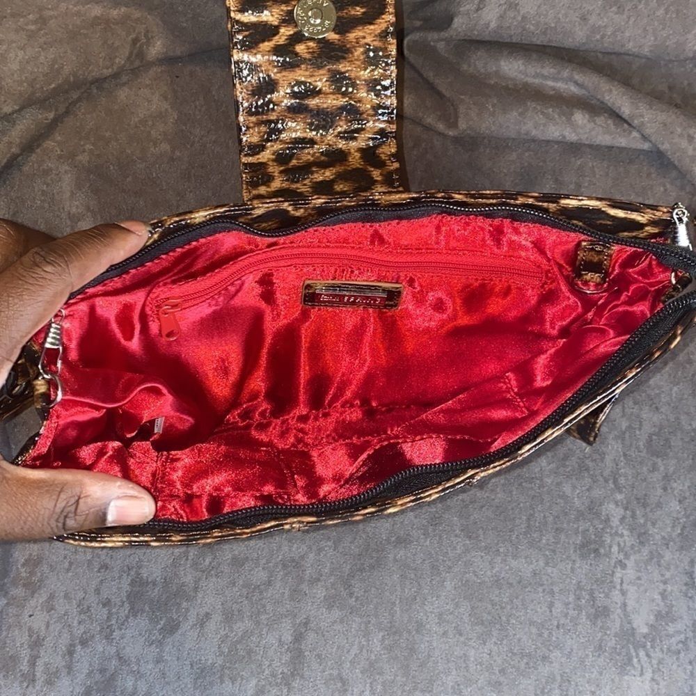 Call it Spring Leopard wristlet/shoulder purse - Picture 5 of 6